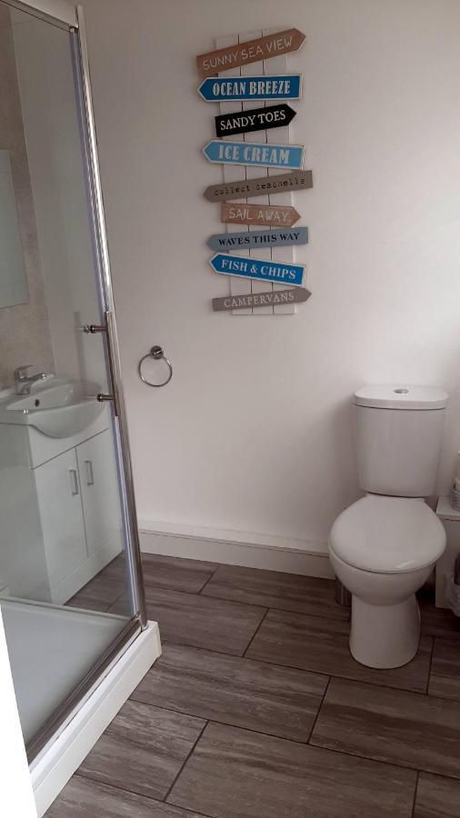 2 Bedroom To Yourself, Free Parking, Dogs Welcome * Суонси